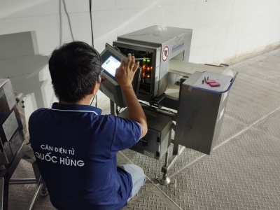 Sửa chữa máy dò kim loại Minebea Intec tại nhà máy thủy sản Sóc Trăng